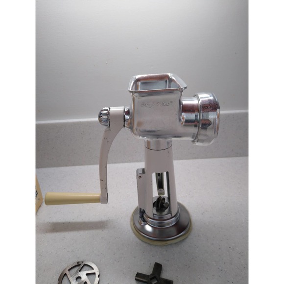 Vintage Rival 358 white Grind-O-Mat meat grinder - Picture 7 of 10